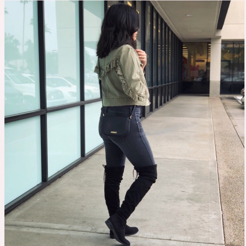 LAST 2 (M) Jade Ruffle Denim Jacket - Picture 8 of 8